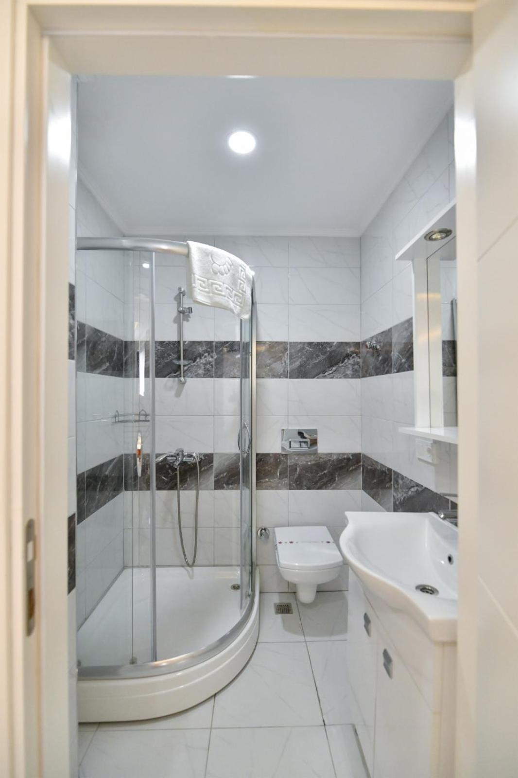 Lamira Apart Holiday&Guest House Fethiye Exterior photo